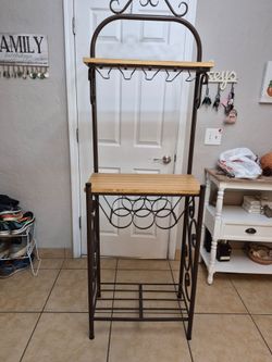 Nice Wine Rack Metal Frame
