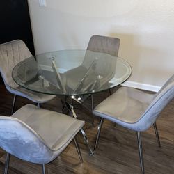 Dinning Room Table