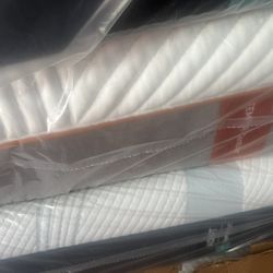 King Queen Size Tempurpedic ProAdapt,  ProBreeze,  LuxeBreeze Mattress  Pro Breeze /Luxe Adapt /Pro Adapt /Adapt /cloud /Tempur pedic contour Supreme 