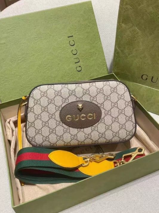 GG Guccis Neo Vintage Camera Bag