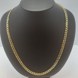 14K Gold Cuban Chain. 