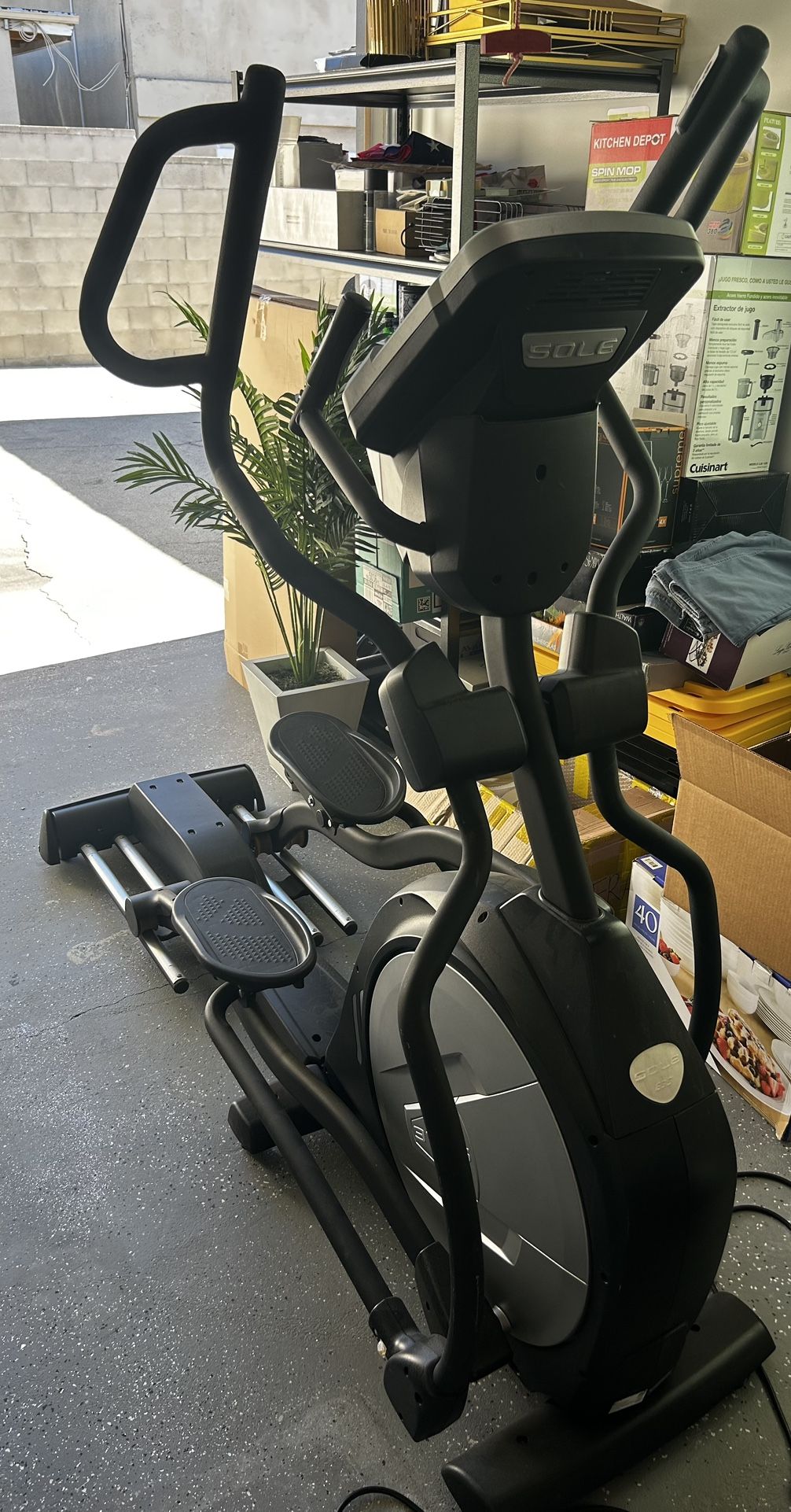 SOLE E35 Elliptical! BARELY USED! RETAIL PRICE $3,000!
