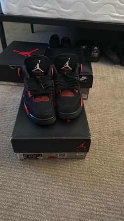 Jordan 4 Size 8.5