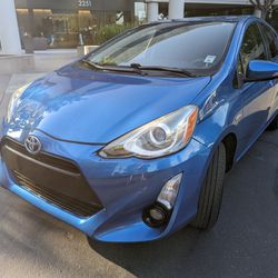 2015 Prius C Two 