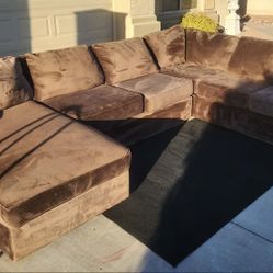Brown Soft Sectional Couch / Sofa / Couches