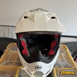 Arai Dirtbike Helmet
