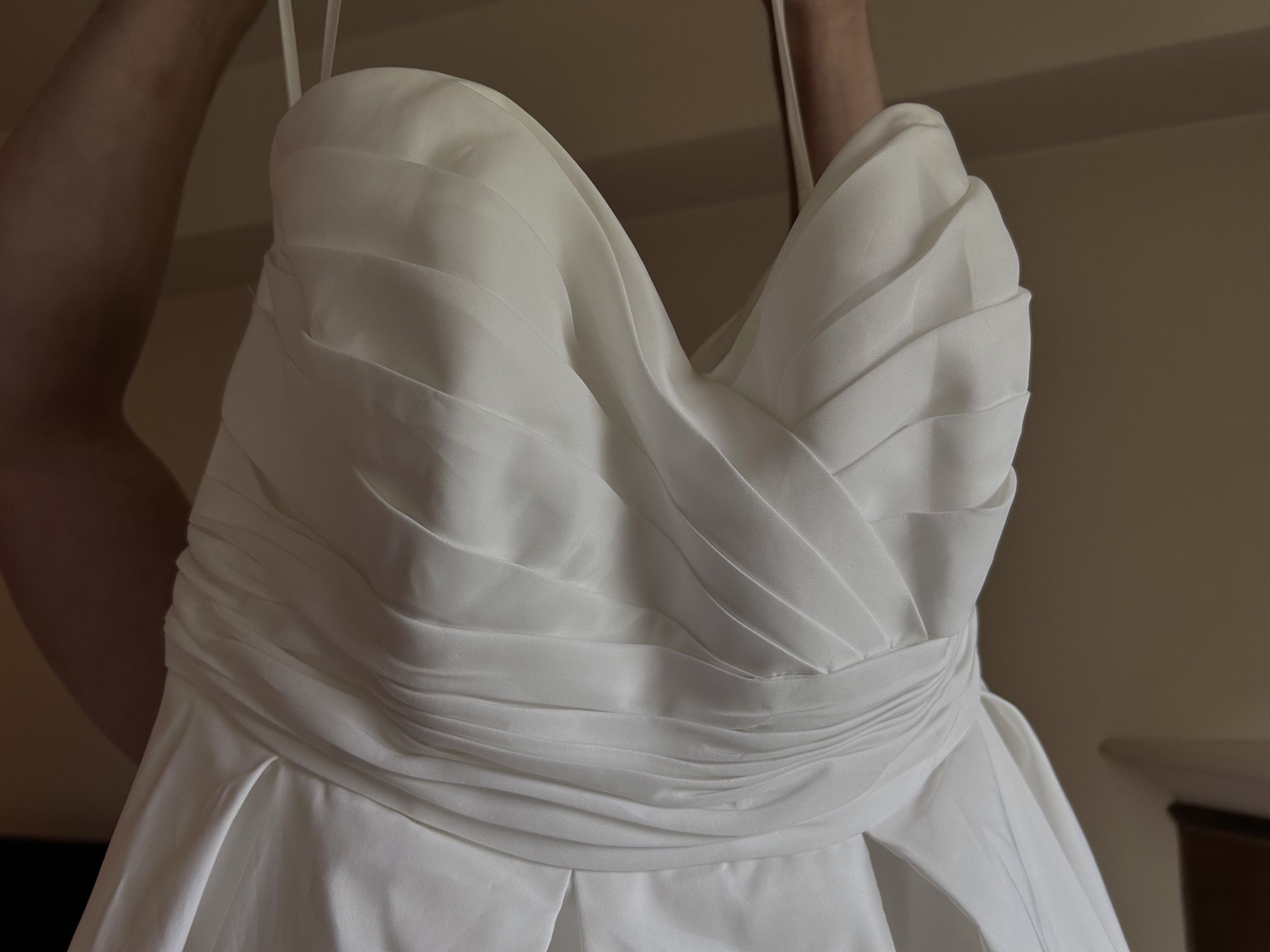 Wedding gown