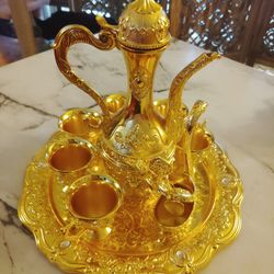 Lovely Gold Turkish Tea Set