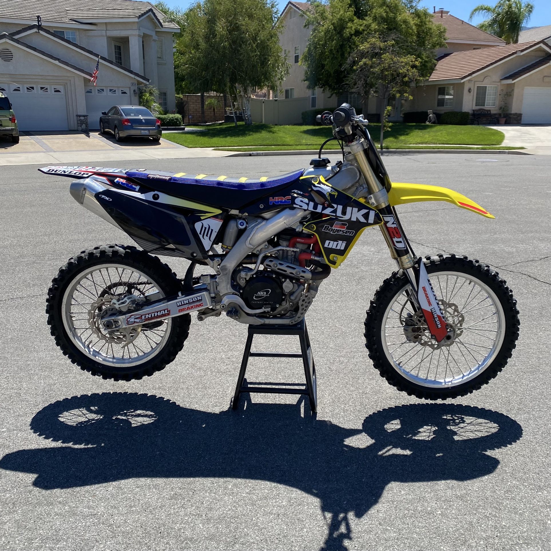 suzuki 450 dirt bike