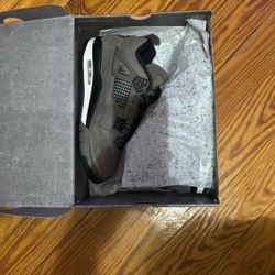 Jordan 4 Retro Cave Stone  Size 10 