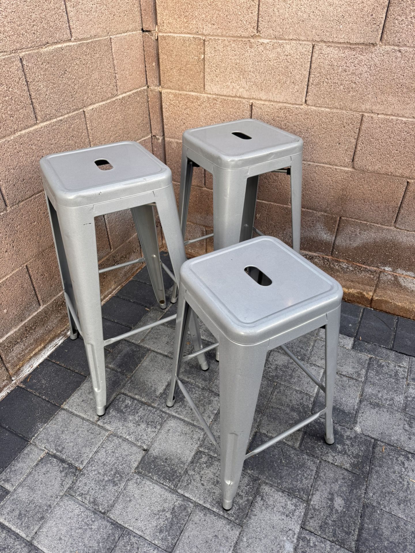 Set of 3 Lily 30” and 24” High Silver Metal Counter-Height Bar Stools – Indoor/Outdoor, Stackable