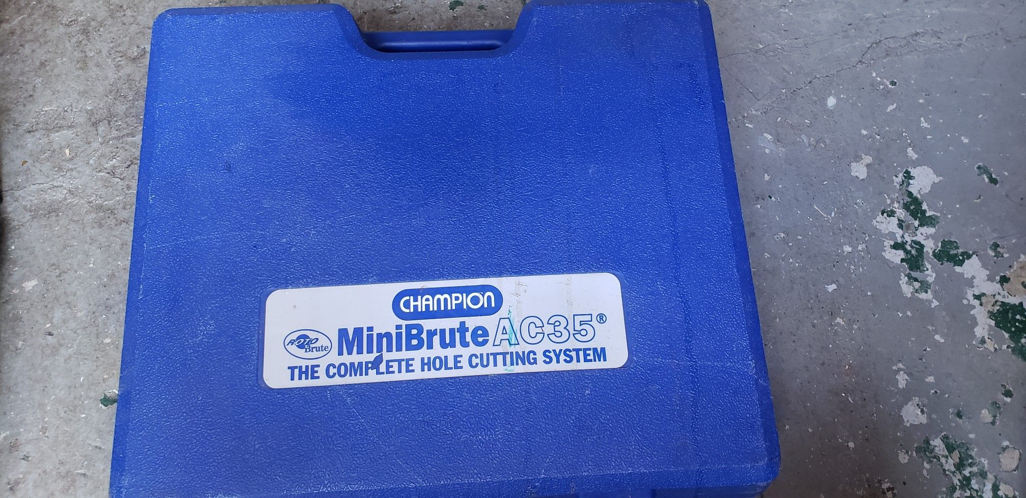 Champion mini brute ac35