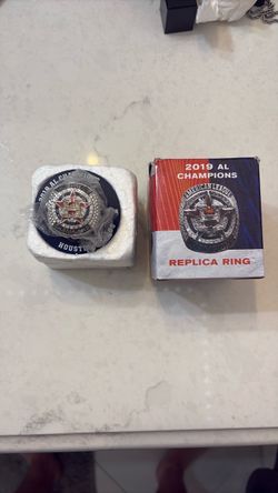 Houston Astros 2019 AL Championship Replica ring