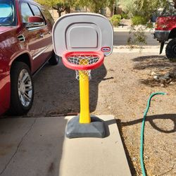 Little Tikes Basketball Hoop