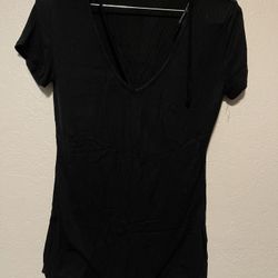 Ambiance, Women’s Black Short Sleeved Stretchy Scoop Neck Shirt, Size L