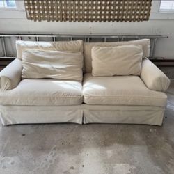 FREE: Bassett Sofa – Off-White