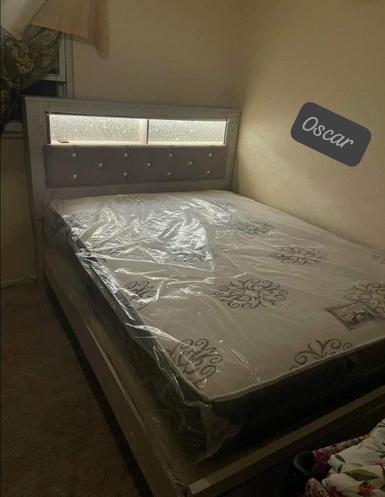 Altyra White Queen Panel Bookcase Bed