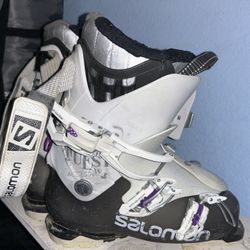 Salomon Women Ski Boots 25.5