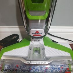 Bissell Vacuum All In One Mulit Surface 