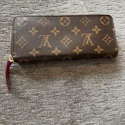 Louis Vuitton Clemson Wallet