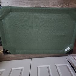 Coolaroo
Pet Bed Pro Large Everglade Green HeatShield