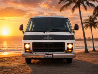 1978 GMC TRANSMODE MOTORHOME Cadillac 500 V8 • 26 Foot •