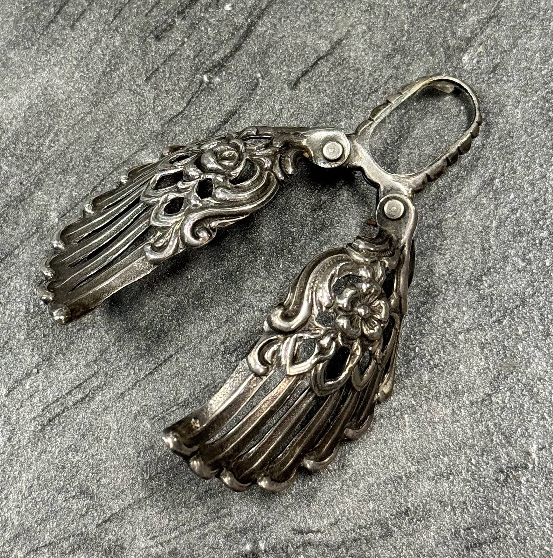 .925 sterling silver wings only Open Salt with Moving Wings