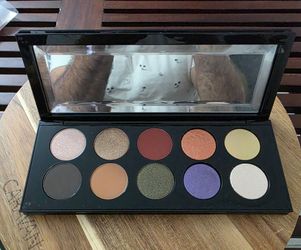 Pat McGrath Labs Mothership VI: Midnight Sun Star Wars™ Edition Eyeshadow Palette #C1024