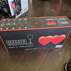 Wine Glasses And Wine Rack