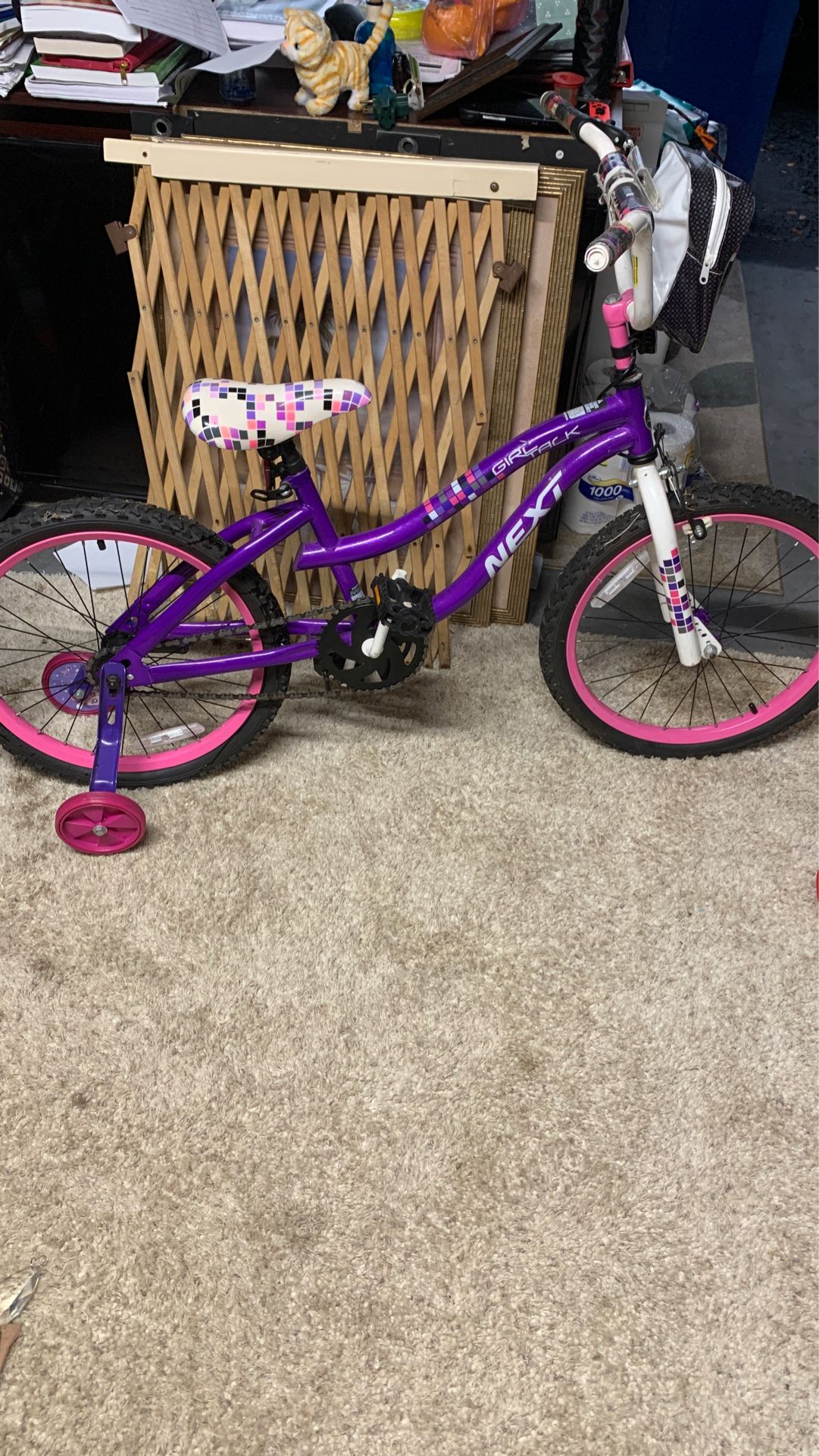 18” Girl tack bike