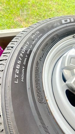 Set of 4 Cooper Discoverer tires