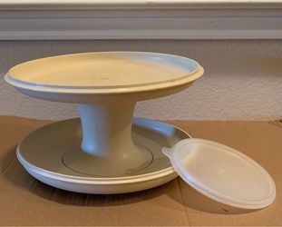 Vintage Tupperware Serve It All set