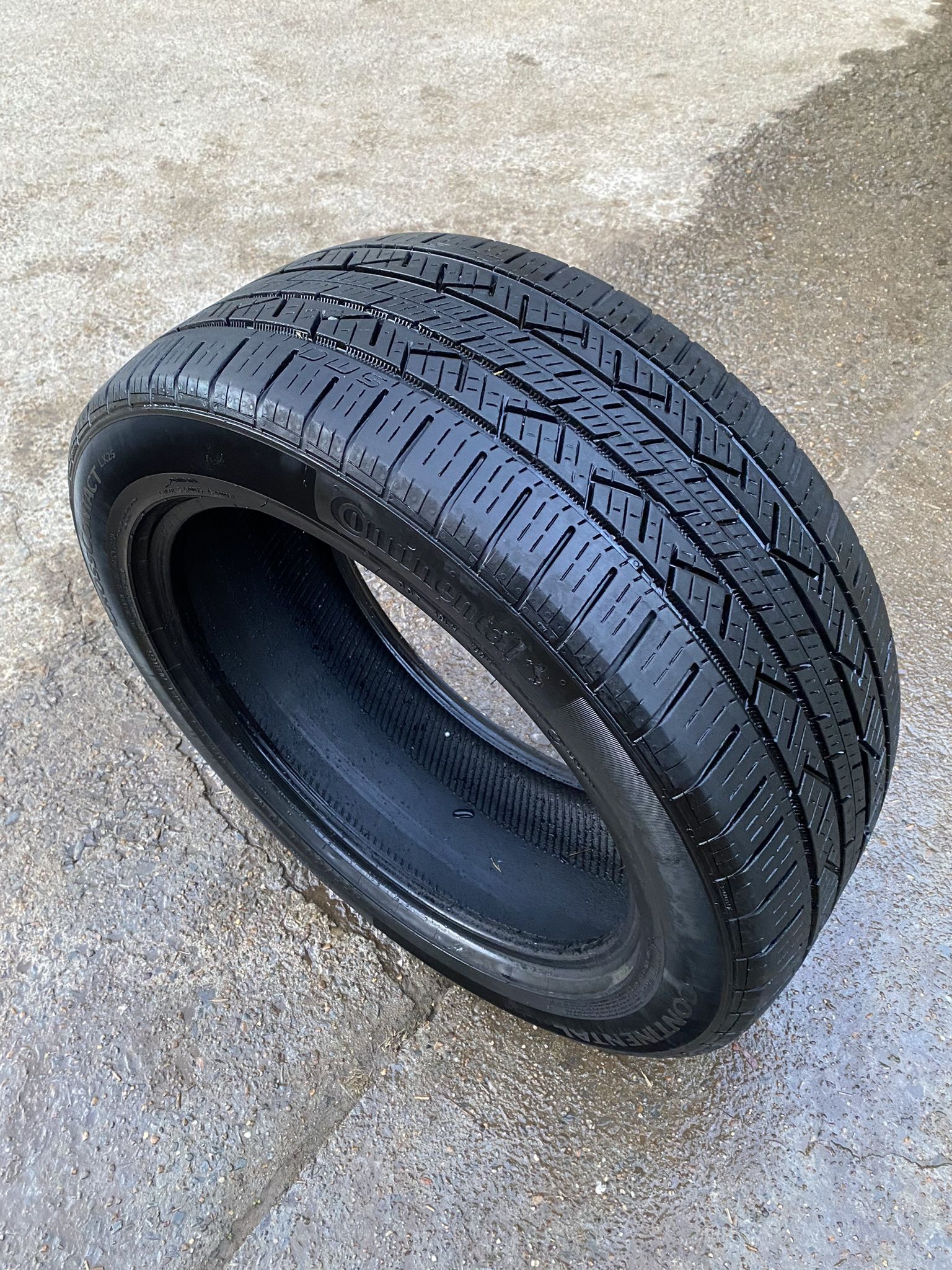 1 > 255-50-19 Continental Cross Contact Tire