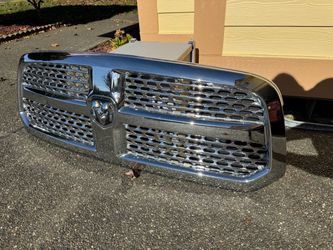Front grill 2017 ram 1500 Front grill 2017 Ram 1500