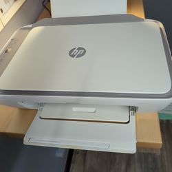 HP Deskjet 2755e. All-in-One 