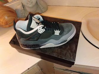 Air Jordan 4 retro fear SIZE 10.5