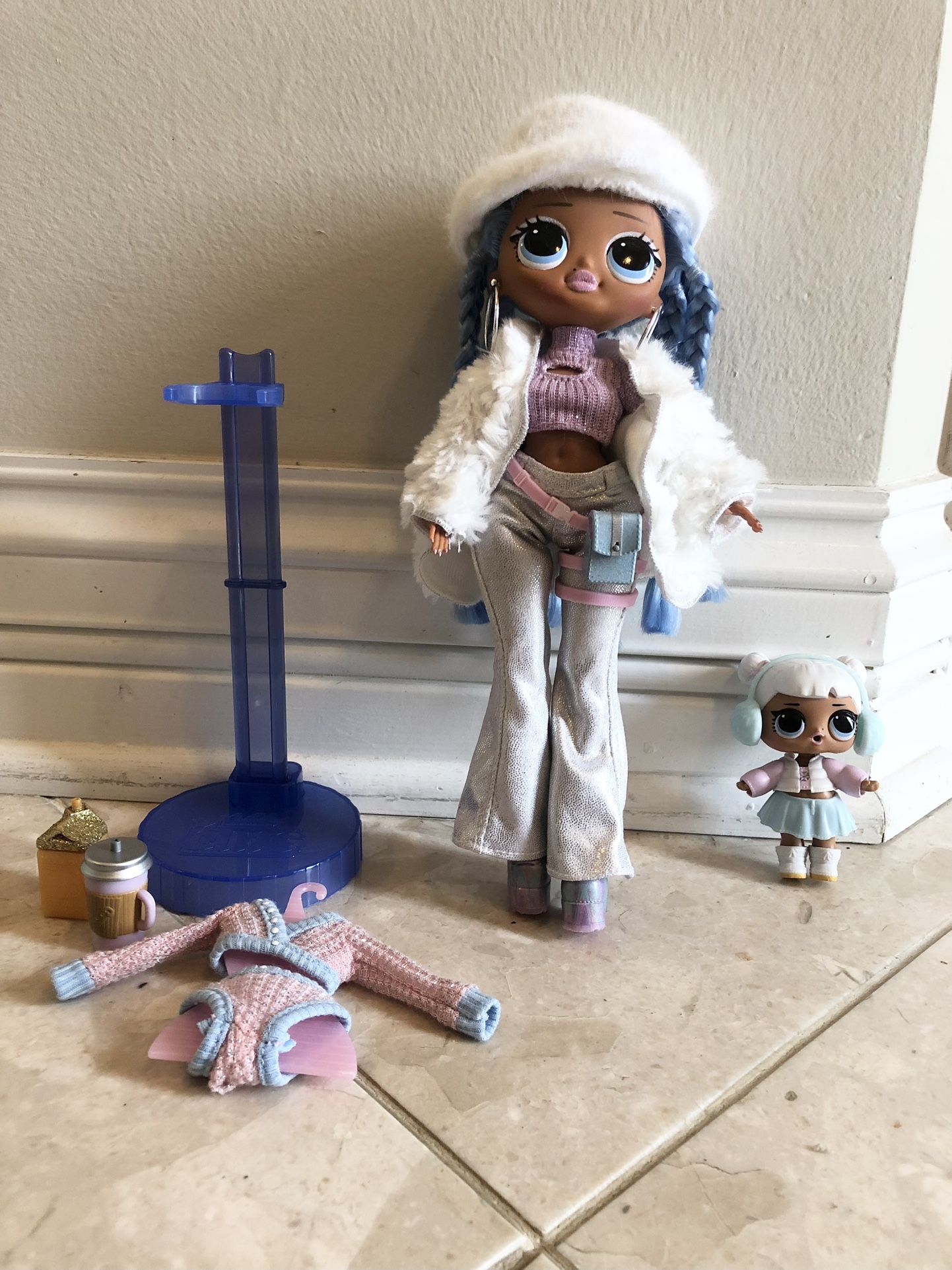 LOL Surprise! OMG Winter Disco Snowlicious Fashion, Doll, And Sister