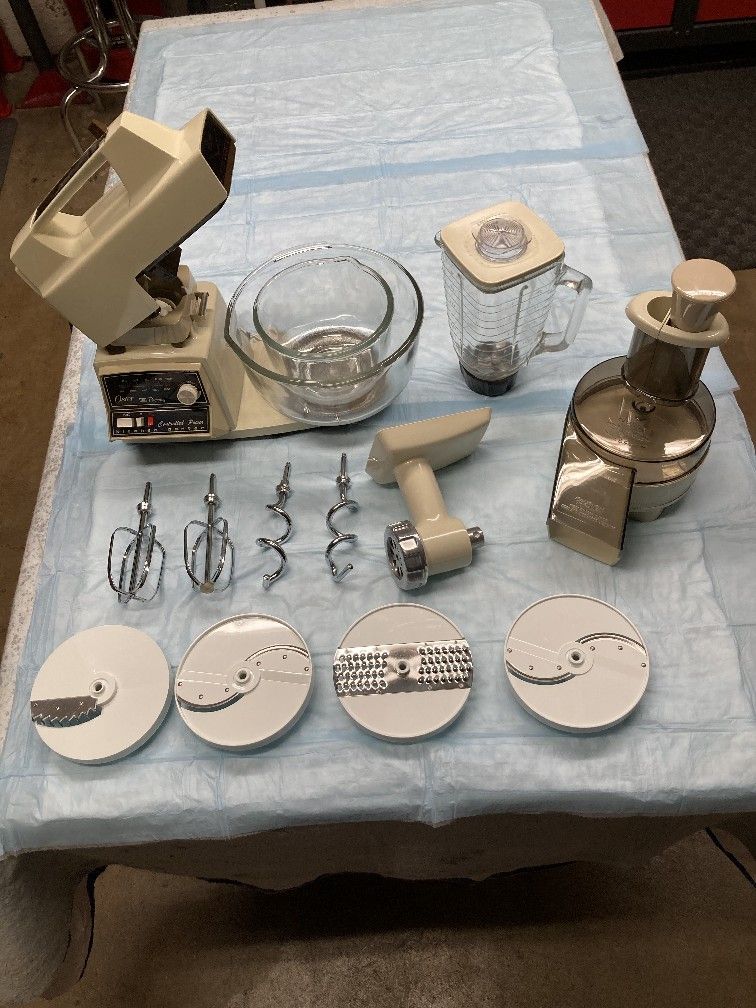 Oster Regency Stand Mixer/Blender/Grinder/Slicer Set
