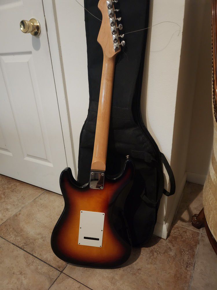 S101 Guitar