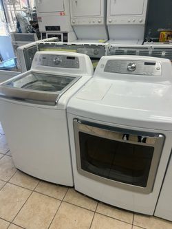 Lg heavy duty washer & gas dryer