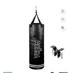 Venum Classic 70 lb Heavy Punching Bag Kit 