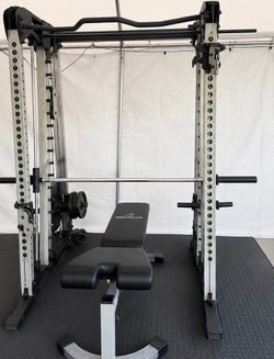 Nautilus Gym Smith Machine