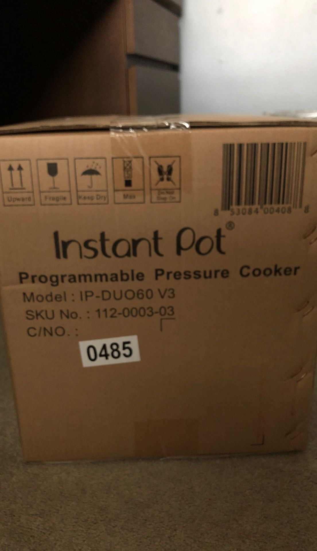 Instant Pot Electric Pressure Cooker 6-QT stainless steel/black