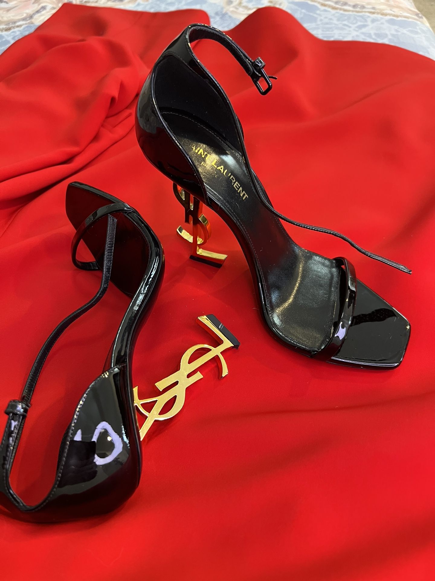 Ysl heels real authentic Yves Saint Laurent Heels size 38,