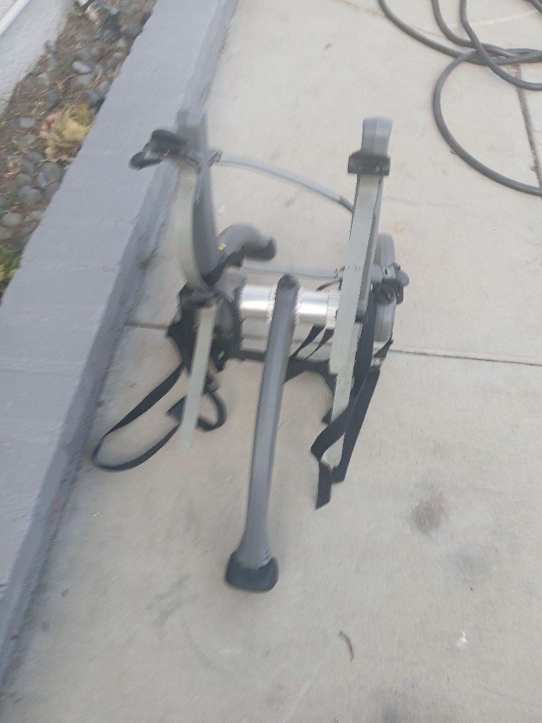 Saris Bike Rack Holds Two Bikes