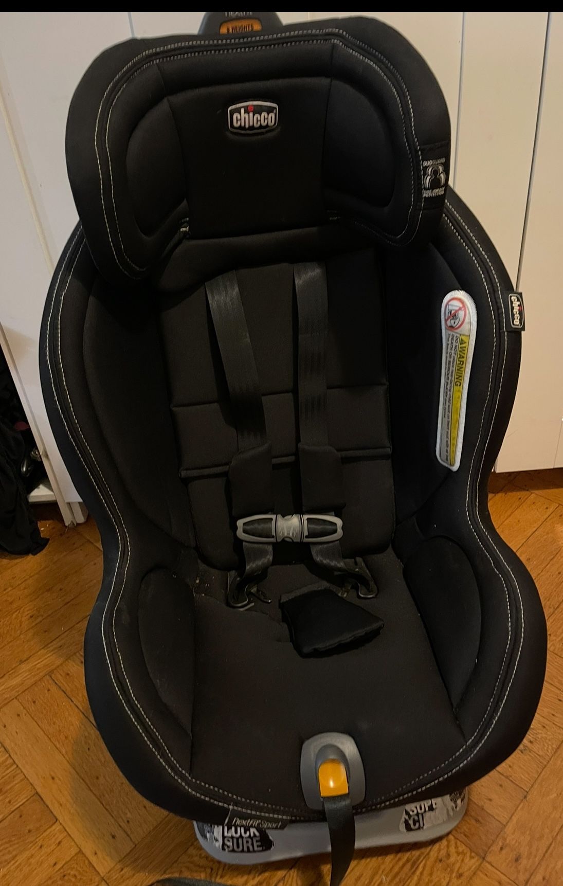 Chicco NextFit Zip Convertible Car Seat, Rear Facing Seat for