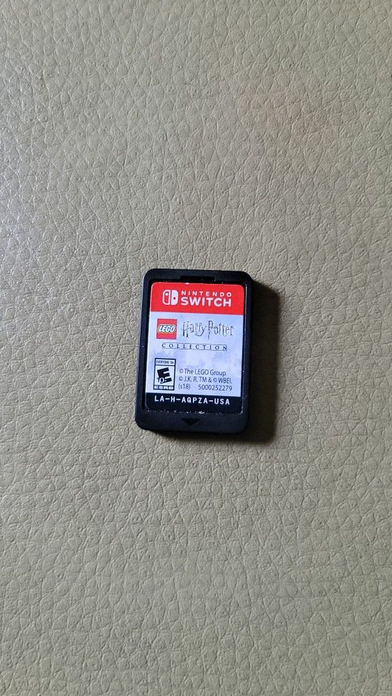 Nintendo Switch LEGO Harry Potter Collection and Nintendo Switch Case