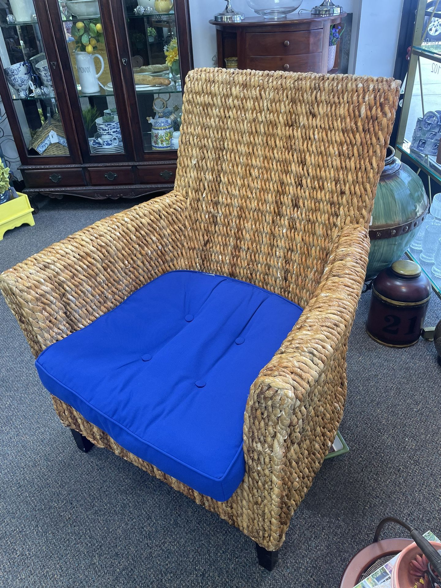 Pier 1 Banana Leaf Chair