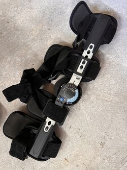 Knee Brace