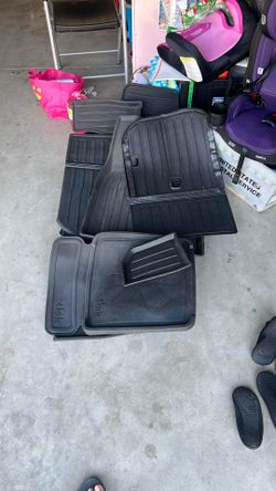 Tesla Model X Plaid Set Of 6 All Purpose Matts
